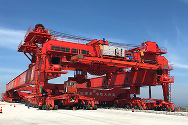 途径与桥梁施工设备